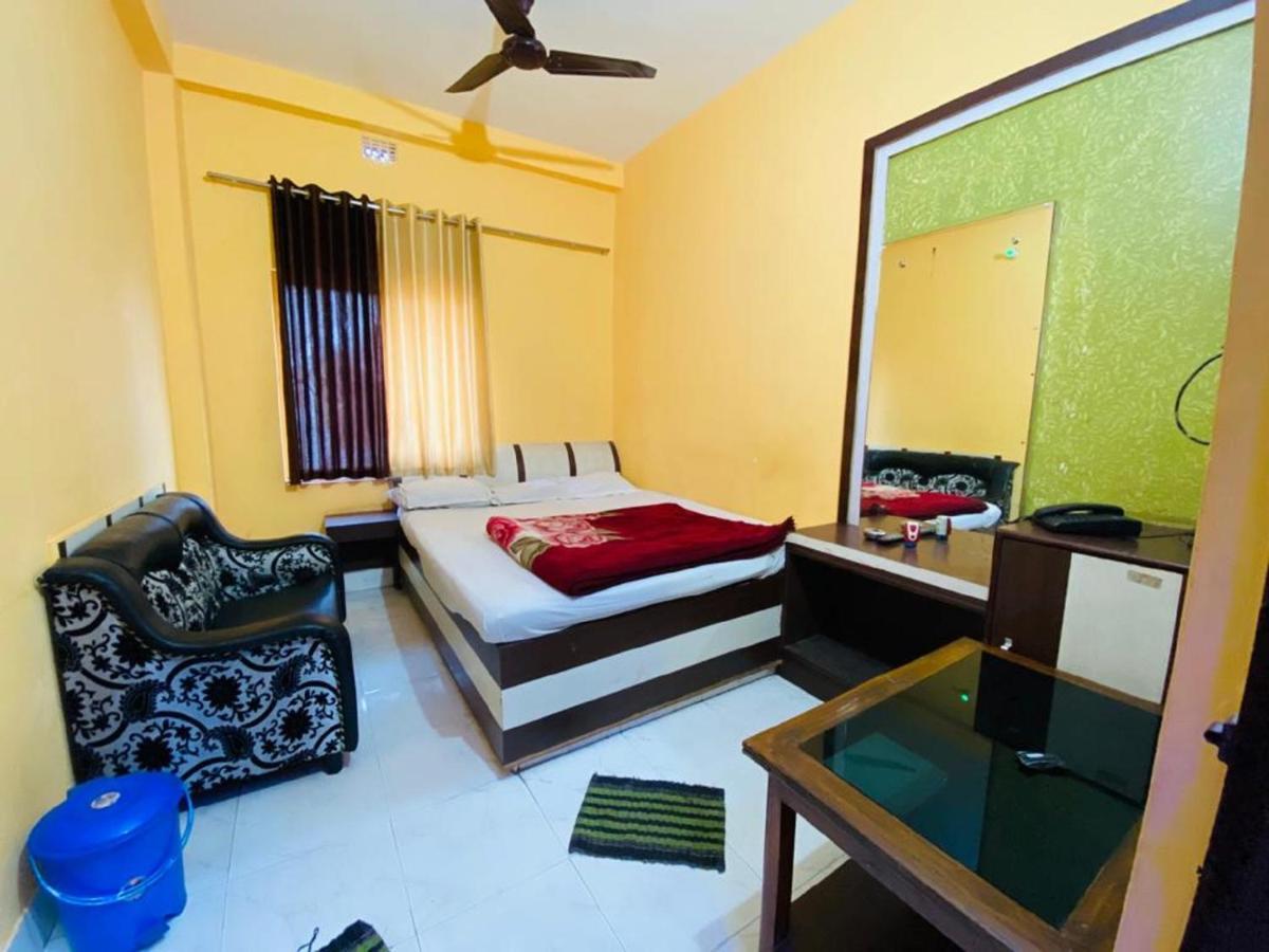 Staymaker Hotel Prerana Tarapith Kültér fotó