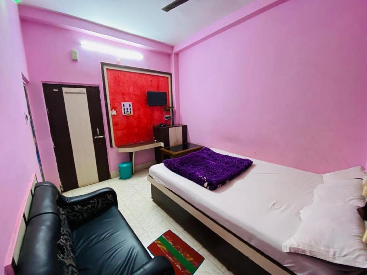 Staymaker Hotel Prerana Tarapith Kültér fotó